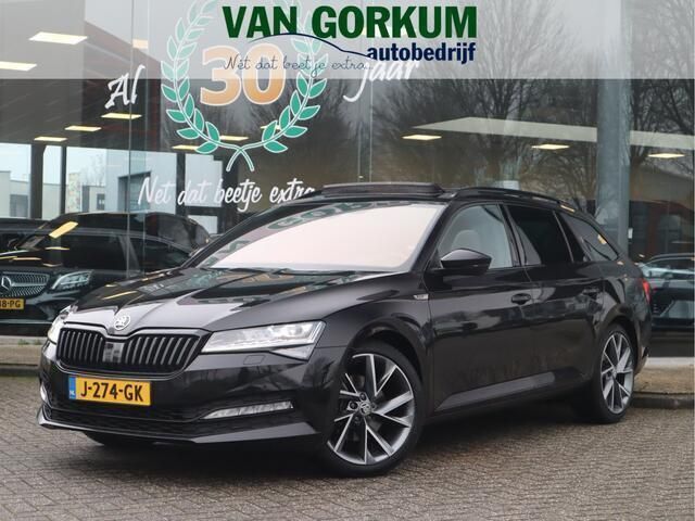 Zwart Gebruikt 2020 Skoda Superb SportLine Stationwagen | € 21.950 (Eerlijke prijs) - Afbeelding 1/4