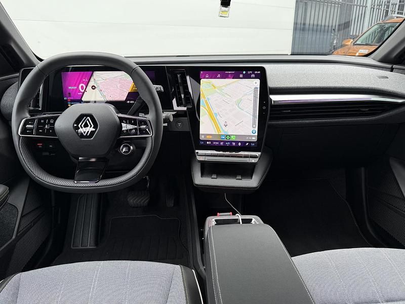 Occasion Renault Megane E-Tech Komfort 11 kW (15 PK) 2025 Zwart Hatchback