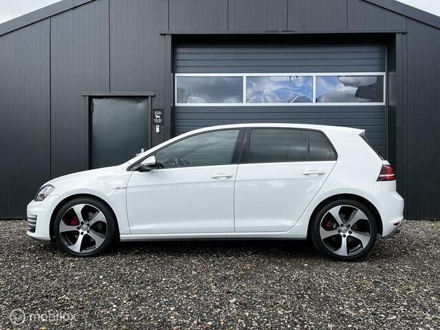 Occasion VW Golf VII GTI 220 PK (161 kW) 2016 Wit Hatchback