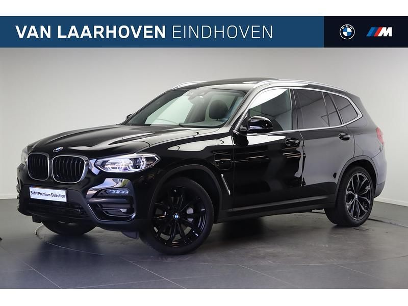 Zwart Gebruikt 2021 BMW X3 Executive SUV | € 37.950 (Goede deal) - Afbeelding 1/4