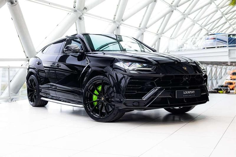 Zwart Gebruikt 2019 Lamborghini Urus SUV | € 224.950 (Duur) - Afbeelding 1/4