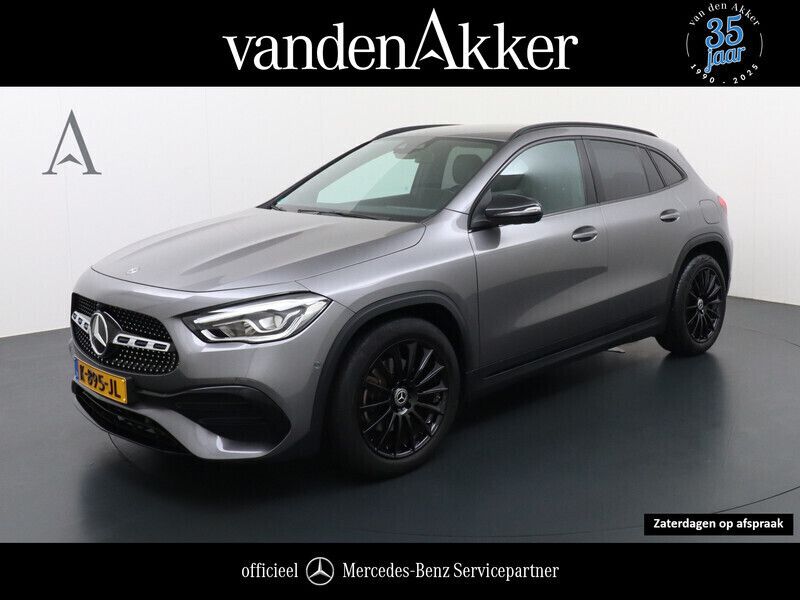 Grijs Gebruikt 2021 Mercedes GLA200 AMG SUV | € 39.850 (Iets duurder) - Afbeelding 1/4