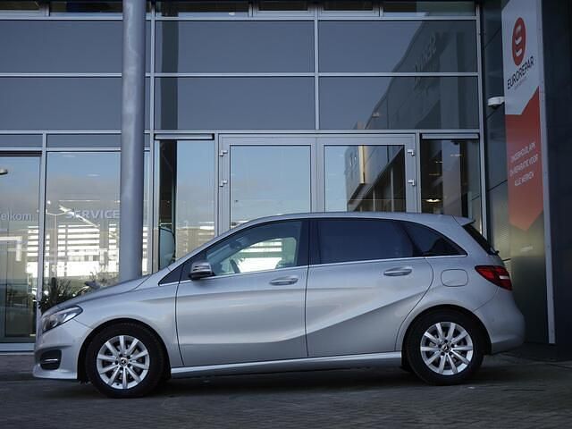 Occasion Mercedes B180 Prestige 123 PK (90 kW) 2017 Grijs MPV