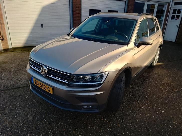 Occasion VW Tiguan Comfortline 150 PK (110 kW) 2017 Geel SUV