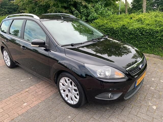 Zwart Gebruikt 2009 Ford Focus Limited Stationwagen | € 3.990 (Iets duurder) - Afbeelding 1/4