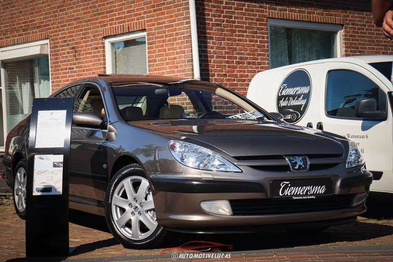 Grijs Gebruikt 2004 Peugeot 607 Sedan | € 4.995 - Afbeelding 1/4