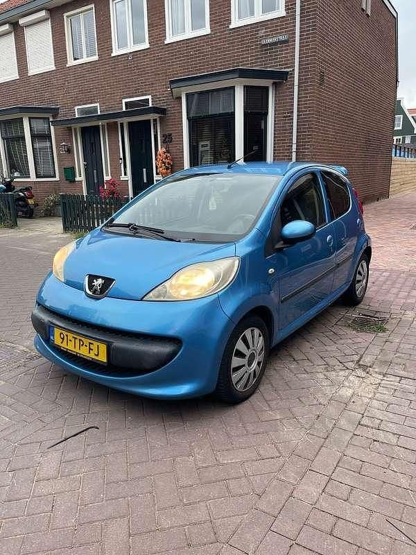 Blauw Gebruikt 2006 Peugeot 107 Hatchback | € 1.000 (Goede deal) - Afbeelding 1/4