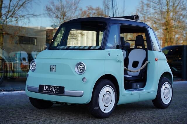 Groen Nieuw 2026 Fiat Topolino Hatchback | € 9.888 - Afbeelding 1/4