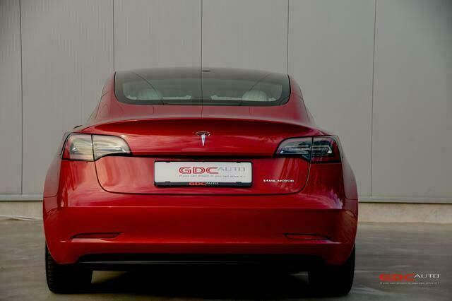 Occasion Tesla Model 3 Long Range RWD 330 kW (450 PK) 2019 Rood Sedan