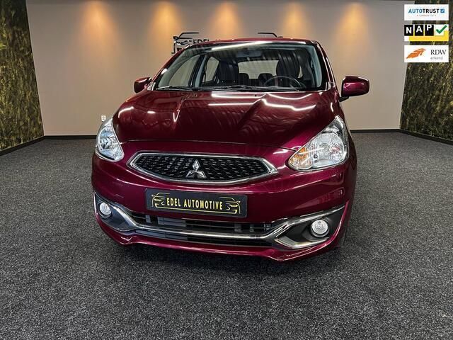 Rood Gebruikt 2017 Mitsubishi Space Star Hatchback | € 7.499 (Eerlijke prijs) - Afbeelding 1/4