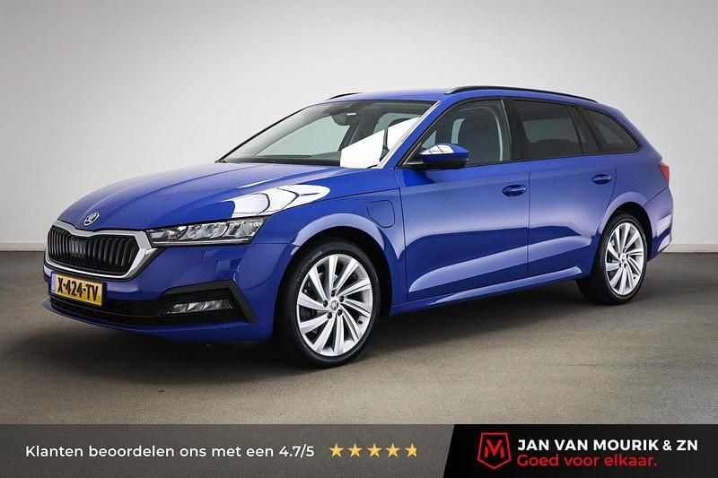 Blauw Gebruikt 2021 Skoda Octavia Business Line Stationwagen | € 24.240 (Super prijs) - Afbeelding 1/4