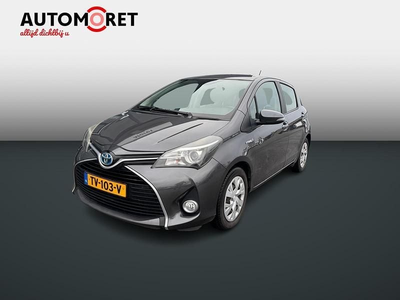 Grijs Occasion 2018 Toyota Yaris Hybrid Hatchback | € 9.995 (Super prijs) - Afbeelding 1/4