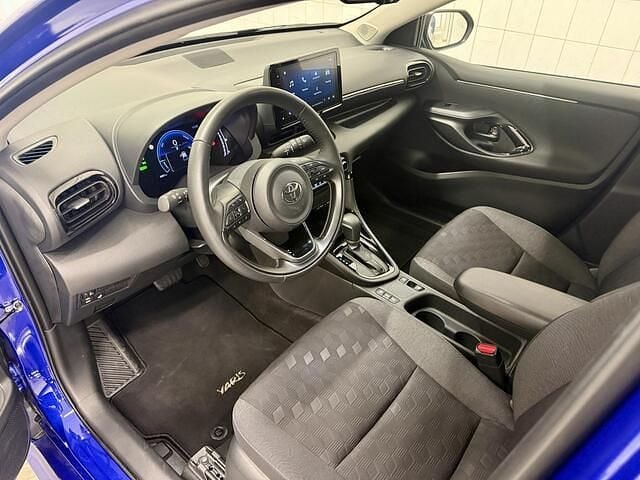 Occasion Toyota Yaris Style 116 PK (85 kW) 2025 Blauw Hatchback