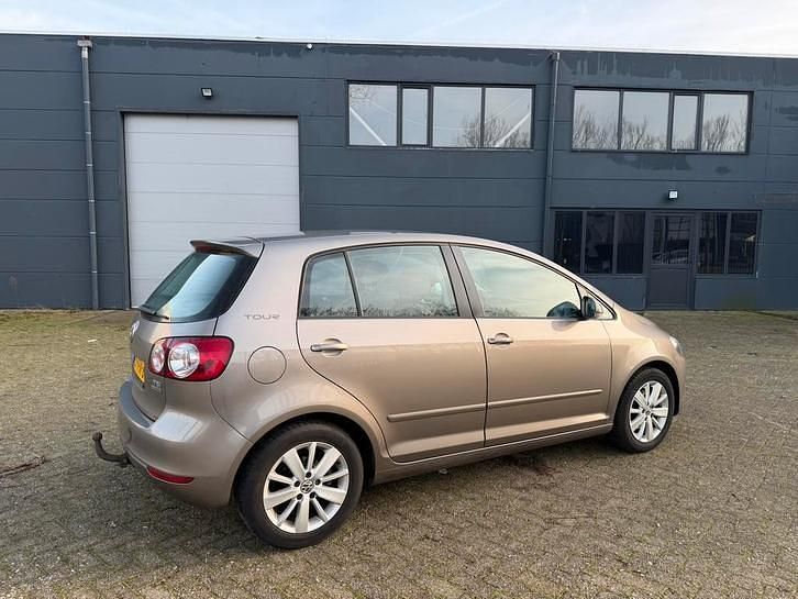 Occasion VW Golf Plus Cross 104 PK (76 kW) 2011 Bruin (metallic) MPV