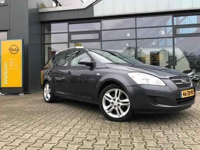 Grijs Gebruikt 2008 Kia Ceed Stationwagen | € 4.845 (Duur) - Afbeelding 1/4