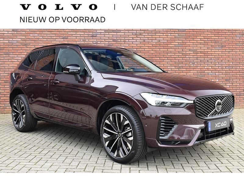 Paars Occasion 2025 Volvo XC60 Ultra SUV | € 76.800 - Afbeelding 1/4