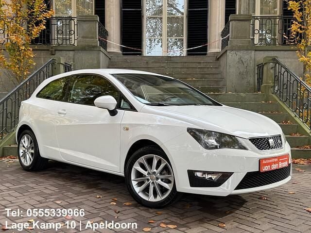 Wit Gebruikt 2012 Seat Ibiza SC FR Hatchback | € 6.445 (Eerlijke prijs) - Afbeelding 1/4
