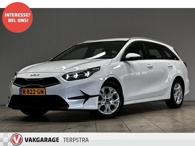 Wit Occasion 2022 Kia Ceed Sportswagon Stationwagen | € 13.995 (Eerlijke prijs) - Afbeelding 1/4