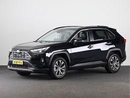 Attitude black metallic (donker zwart metallic) Gebruikt 2023 Toyota RAV4 Executive SUV | € 43.900 (Goede deal) - Afbeelding 1/3