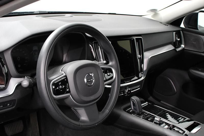 Occasion Volvo V60 R-Design 2023 Zwart Stationwagen