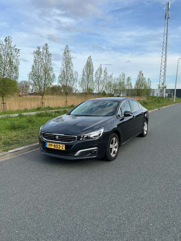 Grijs Gebruikt 2017 Peugeot 508 Sedan | € 11.500 - Afbeelding 1/4