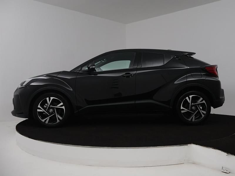 Occasion Toyota C-HR Style 123 PK (90 kW) 2022 Zwart metallic SUV