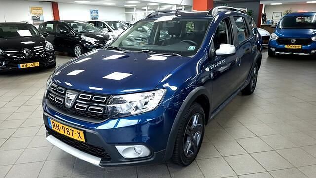 Blauw Gebruikt 2018 Dacia Logan MCV Stepway MPV | € 8.950 (Eerlijke prijs) - Afbeelding 1/4