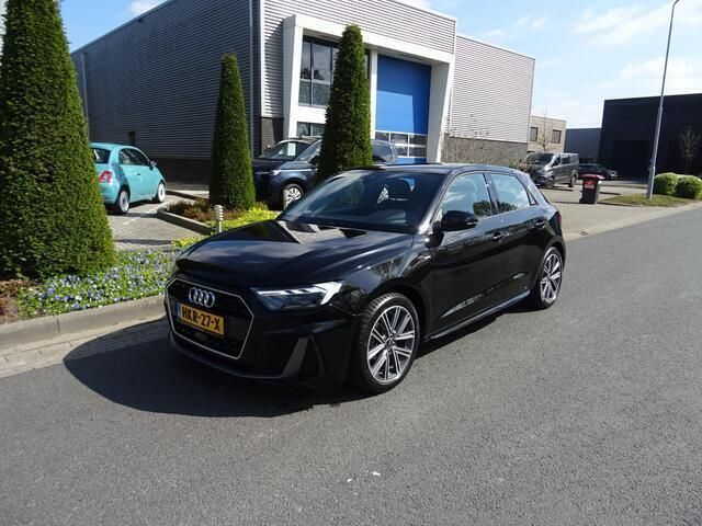 Zwart Gebruikt 2020 Audi A1 Sportback S-Line Hatchback | € 24.950 (Eerlijke prijs) - Afbeelding 1/4