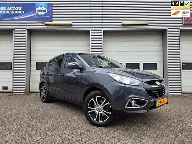 Grijs Gebruikt 2010 Hyundai ix35 Edition SUV | € 7.950 (Eerlijke prijs) - Afbeelding 1/4