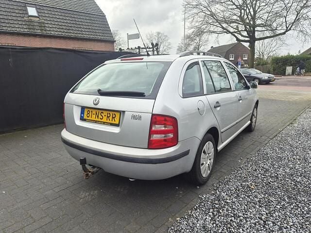 Occasion Skoda Fabia 75 PK (55 kW) 2004 Grijs Stationwagen