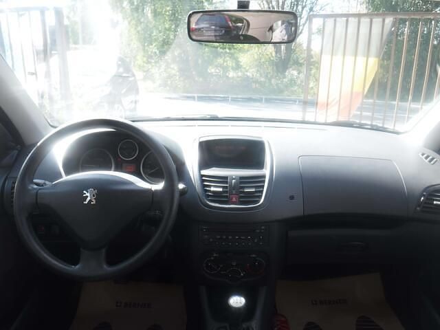 Occasion Peugeot 206 60 PK (44 kW) 2009 Zwart Sedan