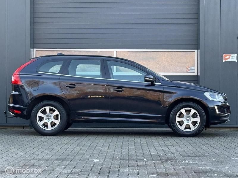 Occasion Volvo XC60 191 PK (140 kW) 2017 Blauw SUV