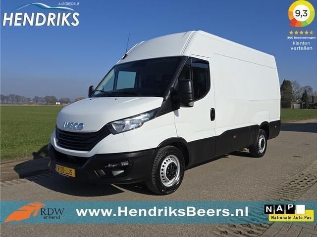 Wit Gebruikt 2022 Iveco Daily Van | € 19.889 - Afbeelding 1/4