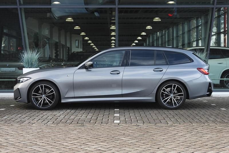 Occasion BMW 320 M Sport 184 PK (135 kW) 2023 Grijs Stationwagen
