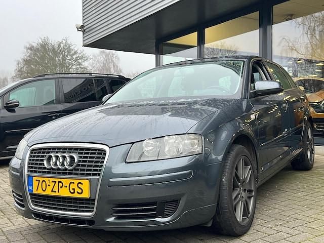 Occasion Audi A3 Sportback Attraction 125 PK (91 kW) 2008 Grijs Hatchback