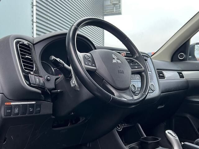Occasion Mitsubishi Outlander Instyle 203 PK (149 kW) 2015 Blauw SUV