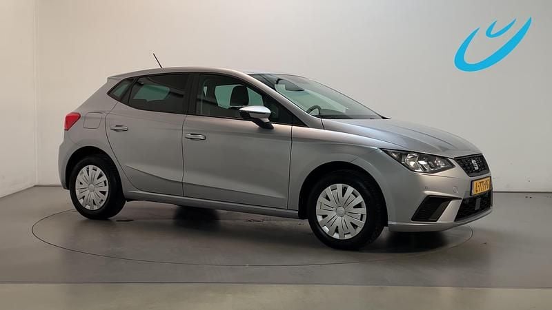 Grijs Gebruikt 2021 Seat Ibiza Business Hatchback | € 10.750 (Super prijs) - Afbeelding 1/3