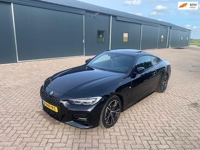 Zwart Gebruikt 2021 BMW 420 Executive Coupé | € 34.999 (Eerlijke prijs) - Afbeelding 1/4