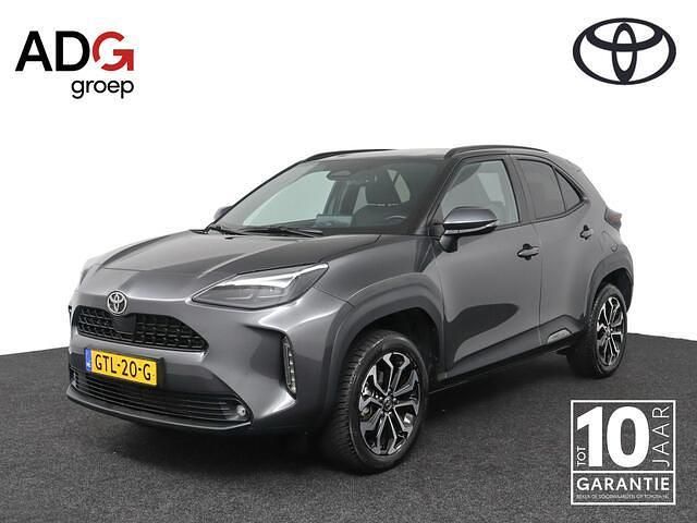 Grijs Gebruikt 2024 Toyota Yaris Cross Connect Style SUV | € 29.450 (Eerlijke prijs) - Afbeelding 1/4