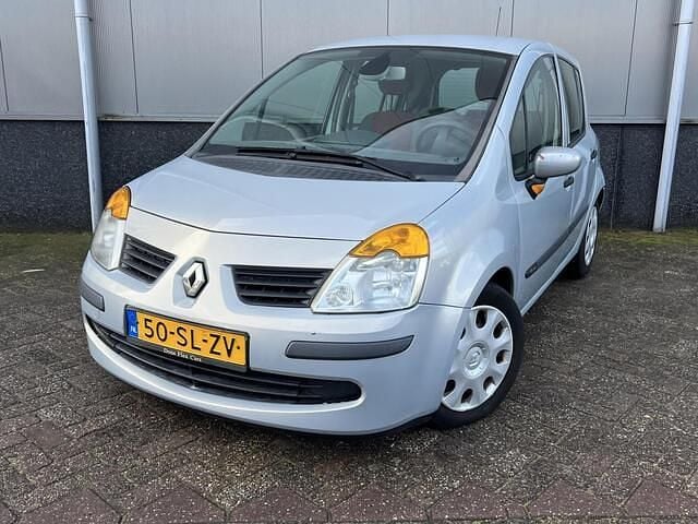 Grijs Occasion 2006 Renault Modus MPV | € 1.595 (Goede deal) - Afbeelding 1/4