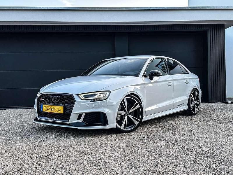 Gebruikt 2017 Audi RS3 Sedan | € 46.950 - Afbeelding 1/4