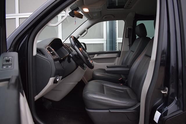 Occasion VW T6 Highline 204 PK (150 kW) 2017 Zwart (metallic) Van