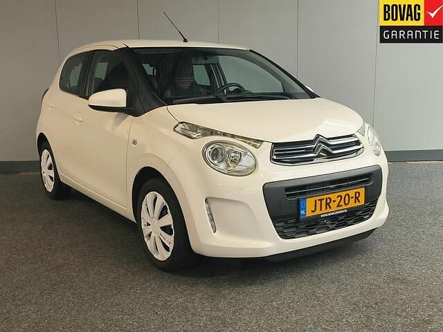 Wit Occasion 2021 Citroën C1 Feel Hatchback | € 9.950 (Eerlijke prijs) - Afbeelding 1/4