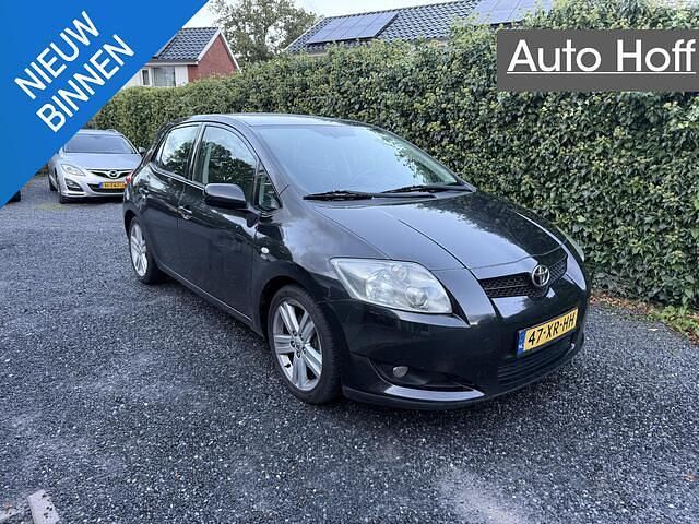 Zwart Occasion 2007 Toyota Auris Business Edition Hatchback | € 3.445 (Eerlijke prijs) - Afbeelding 1/4