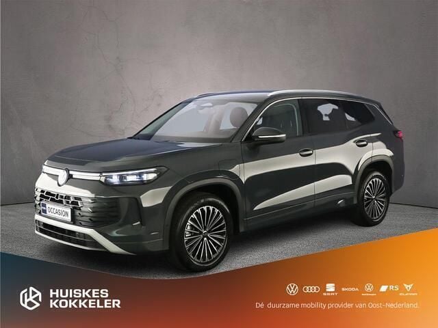 Dolphin grey metallic (b0) Nieuw 2025 VW Tayron Edition SUV | € 52.900 (Super prijs) - Afbeelding 1/4