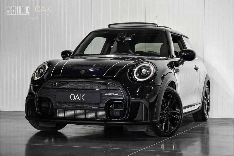 Blauw Gebruikt 2022 Mini Cooper S Hatchback | € 32.900 (Eerlijke prijs) - Afbeelding 1/4
