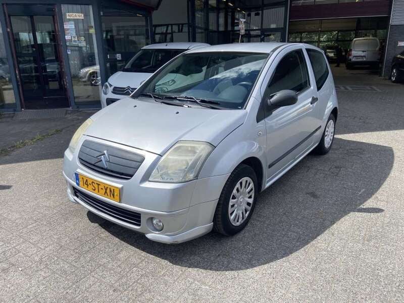 Grijs Gebruikt 2006 Citroën C2 Hatchback | € 990 (Goede deal) - Afbeelding 1/4