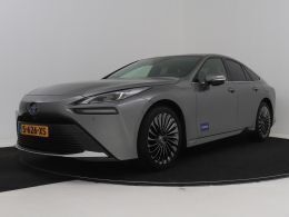 Grijs metallic Gebruikt 2023 Toyota Mirai Sedan | € 45.950 - Afbeelding 1/4