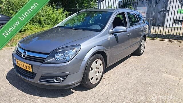 Grijs Gebruikt 2005 Opel Astra Business Stationwagen | € 899 (Super prijs) - Afbeelding 1/4