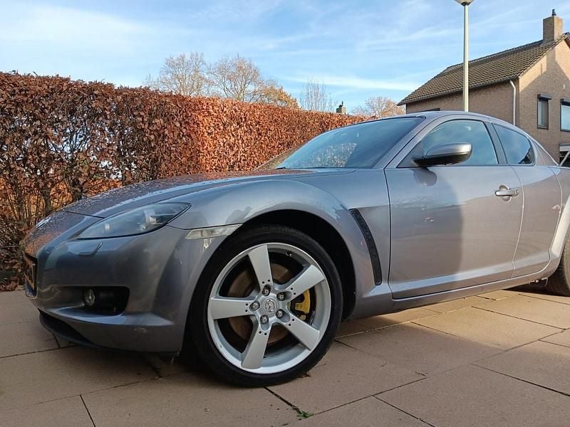 Grijs (metallic) Gebruikt 2005 Mazda RX8 Coupé | € 8.000 - Afbeelding 1/4